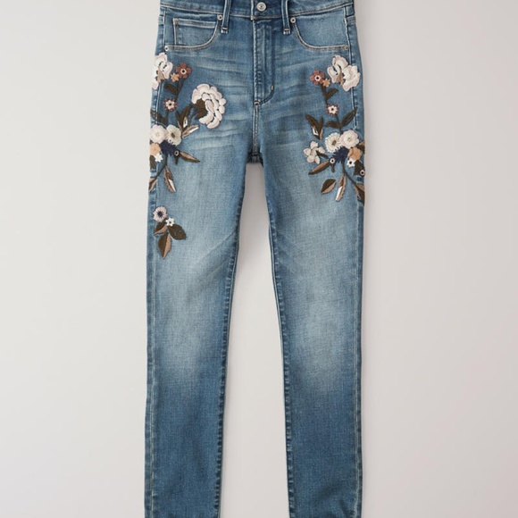 Meet your Posher, Shivani - Picture 3 of 5